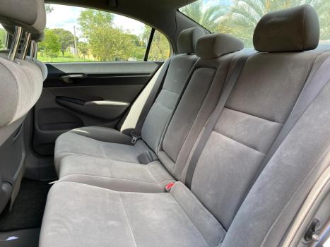 HONDA Civic 1.8 16V 4P FLEX LXS AUTOM�TICO, Foto 16