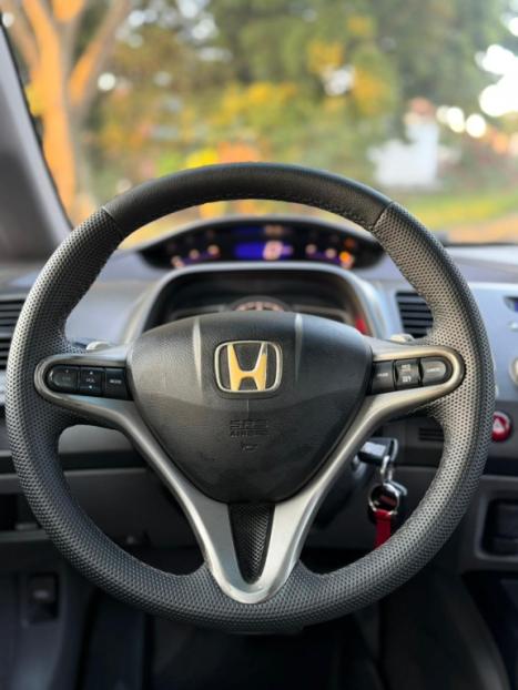 HONDA Civic 1.8 16V 4P FLEX LXL AUTOM�TICO, Foto 6