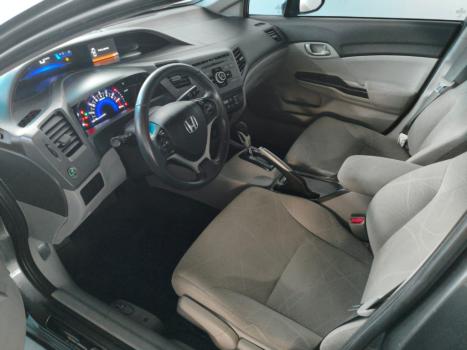 HONDA Civic 1.8 16V 4P FLEX LXS AUTOM�TICO, Foto 9