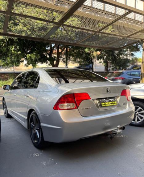 HONDA Civic 1.8 16V 4P FLEX LXS, Foto 4