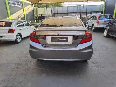 HONDA Civic 1.8 16V 4P FLEX LXL AUTOM�TICO, Foto 2
