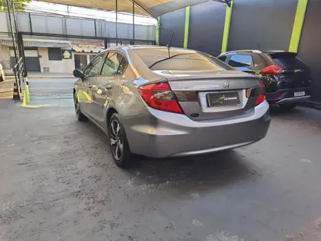 HONDA Civic 1.8 16V 4P FLEX LXL AUTOM�TICO, Foto 5