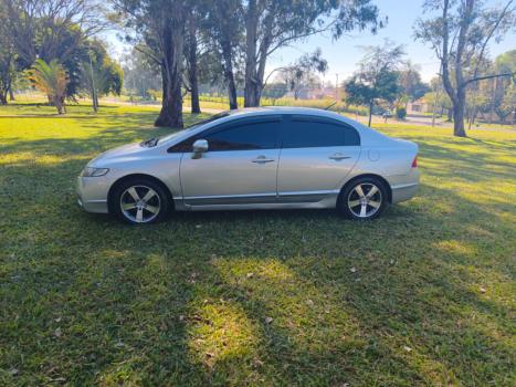 HONDA Civic 1.8 16V 4P FLEX LXS AUTOM�TICO, Foto 4