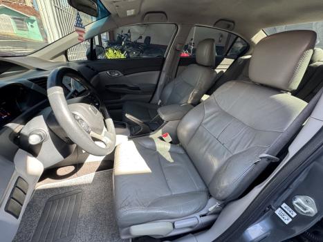 HONDA Civic 1.8 16V 4P FLEX LXS AUTOM�TICO, Foto 9
