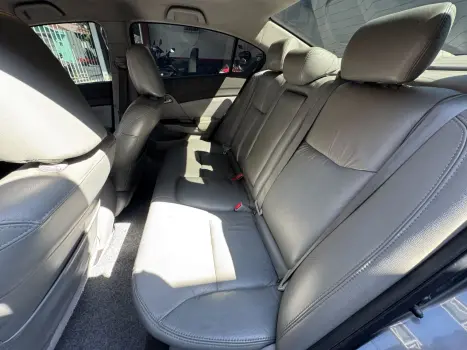HONDA Civic 1.8 16V 4P FLEX LXS AUTOM�TICO, Foto 10