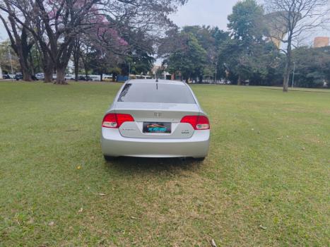 HONDA Civic 1.8 16V 4P FLEX LXS AUTOM�TICO, Foto 5