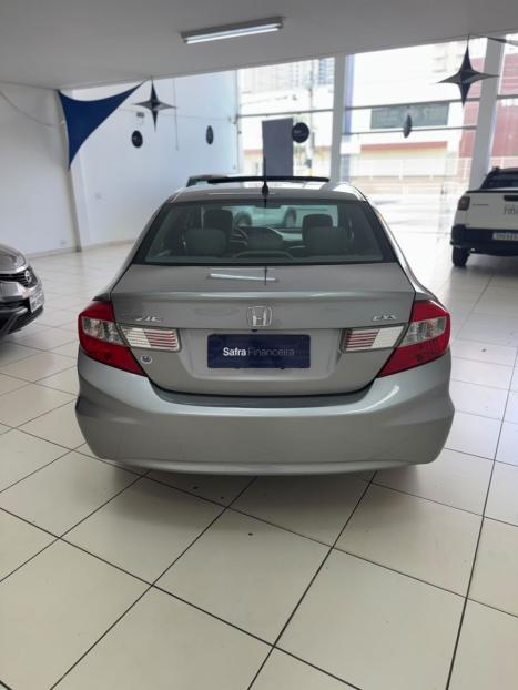 HONDA Civic 1.8 16V 4P EXS AUTOM�TICO, Foto 4