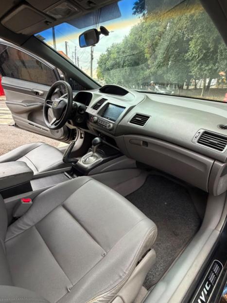 HONDA Civic 1.8 16V 4P FLEX LXS AUTOM�TICO, Foto 2