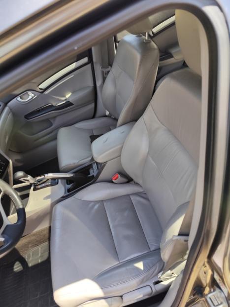 HONDA Civic 2.0 16V 4P FLEX EXR AUTOM�TICO, Foto 2