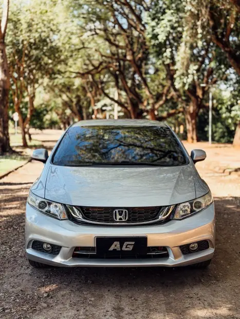 HONDA Civic 2.0 16V 4P FLEX LXR AUTOM�TICO, Foto 2