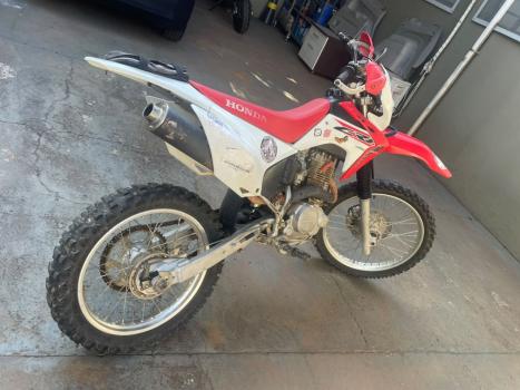HONDA CRF 230 F, Foto 1