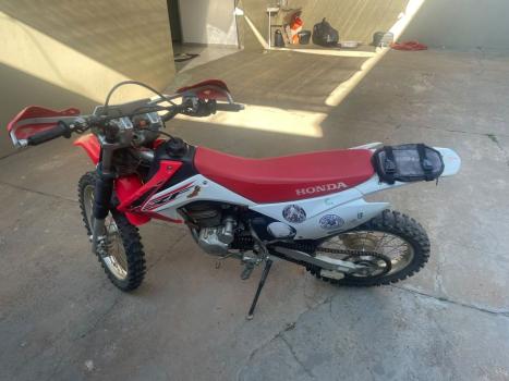 HONDA CRF 230 F, Foto 3