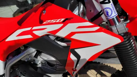 HONDA CRF 250 F, Foto 7 HONDA CRF 250 F, Foto 7