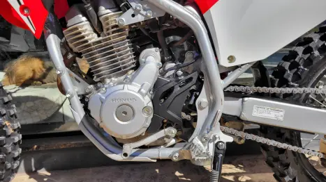 HONDA CRF 250 F, Foto 11 HONDA CRF 250 F, Foto 11