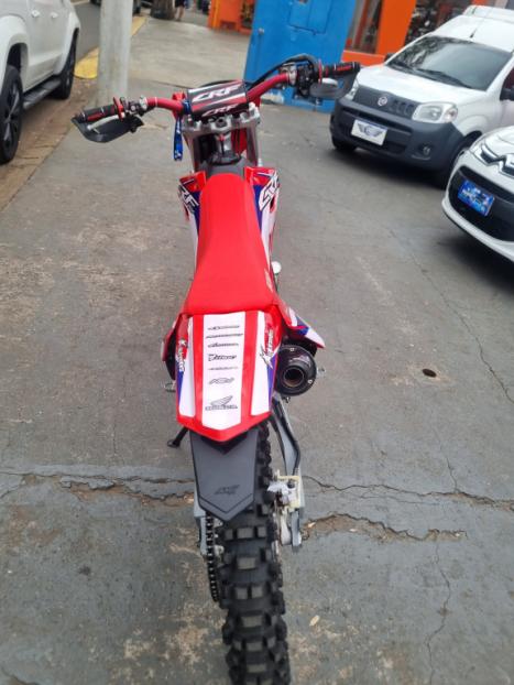 HONDA CRF 250 F, Foto 3