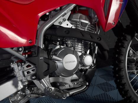 HONDA CRF 300 F, Foto 4