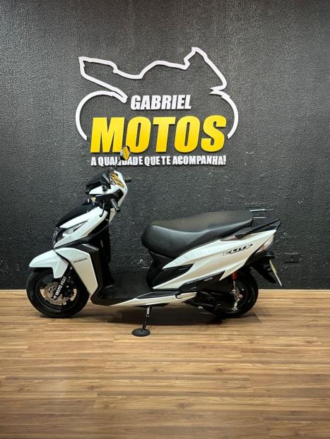 HONDA Elite 125 , Foto 2