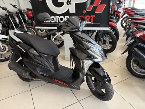 HONDA Elite 125 , Foto 3