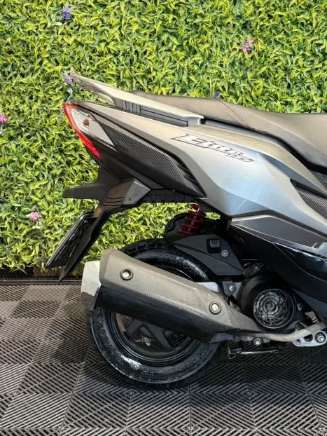 HONDA Elite 125 , Foto 3