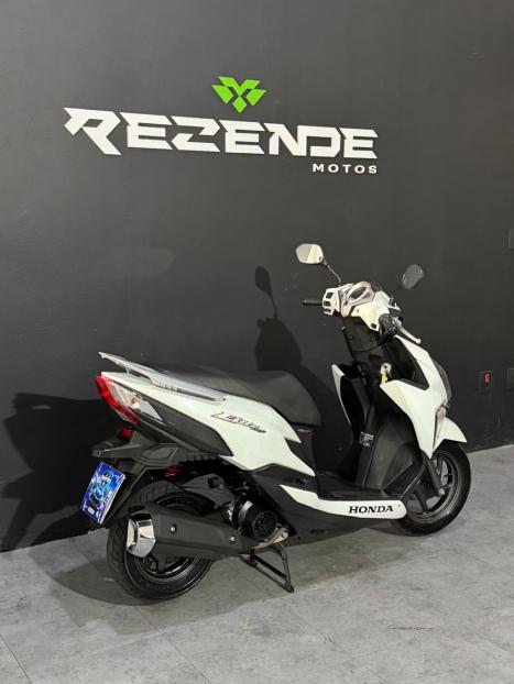 HONDA Elite 125 , Foto 2