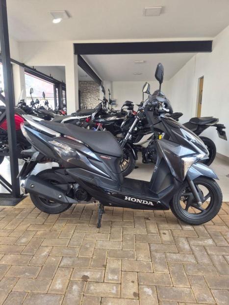 HONDA Elite 125 , Foto 2