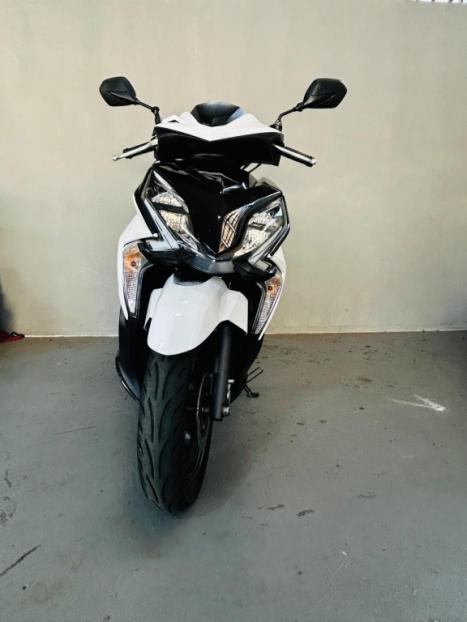 HONDA Elite 125 , Foto 2