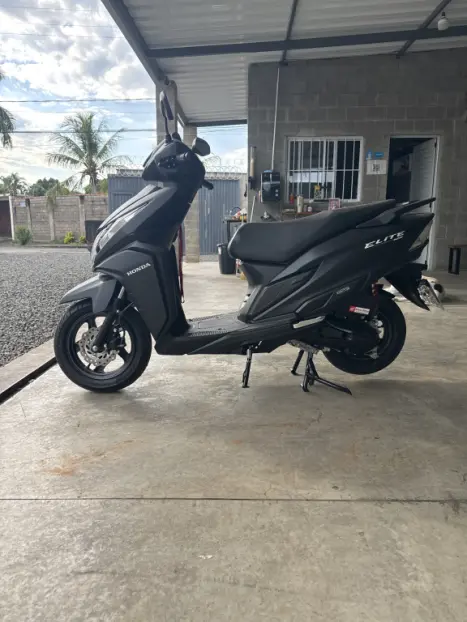 HONDA Elite 125 , Foto 2