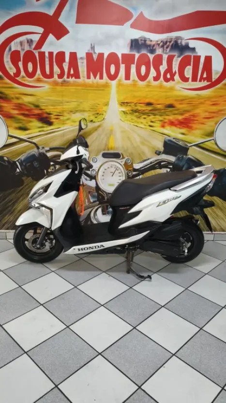 HONDA Elite 125 , Foto 2