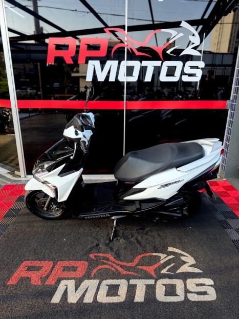 HONDA Elite 125 , Foto 3