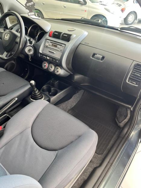 HONDA Fit 1.4 16V 4P LXL, Foto 8