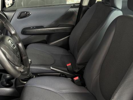 HONDA Fit 1.4 16V 4P LX, Foto 10 HONDA Fit 1.4 16V 4P LX, Foto 10