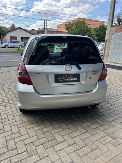 HONDA Fit 1.4 16V 4P LX, Foto 3