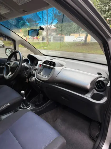 HONDA Fit 1.4 16V 4P LX FLEX, Foto 10