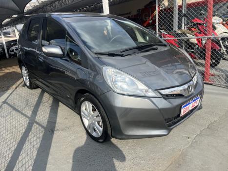 HONDA Fit 1.5 16V 4P EX FLEX AUTOMÁTICO, Foto 4 HONDA Fit 1.5 16V 4P EX FLEX AUTOMÁTICO, Foto 4