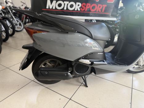 HONDA Lead 110 , Foto 2