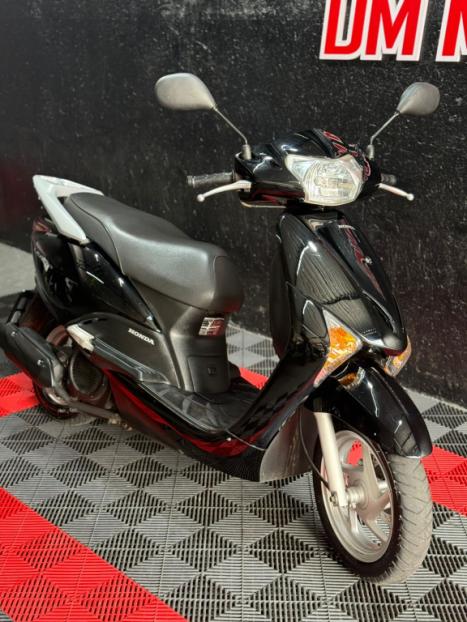 HONDA Lead 110 , Foto 2