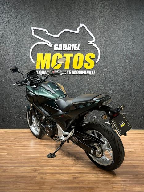 HONDA NC 750 X ABS, Foto 6