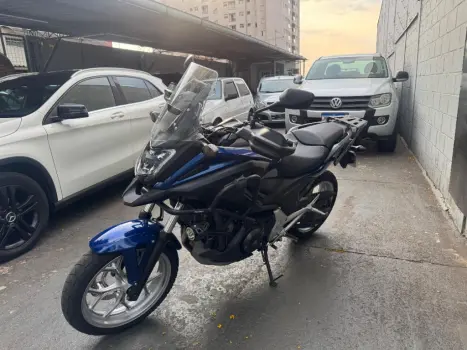 HONDA NC 750 X ABS, Foto 4