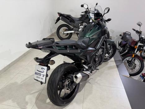 HONDA NC 750 X ABS, Foto 2