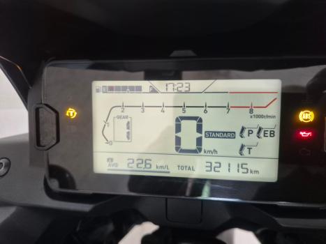 HONDA NC 750 X ABS, Foto 3