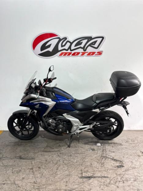 HONDA NC 750 X ABS, Foto 2