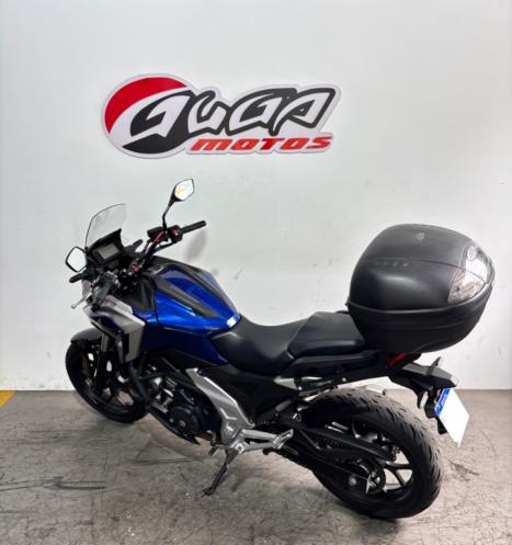 HONDA NC 750 X ABS, Foto 4