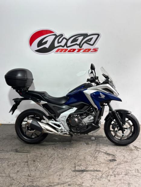 HONDA NC 750 X ABS, Foto 1