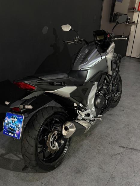 HONDA NC 750 X ABS, Foto 10