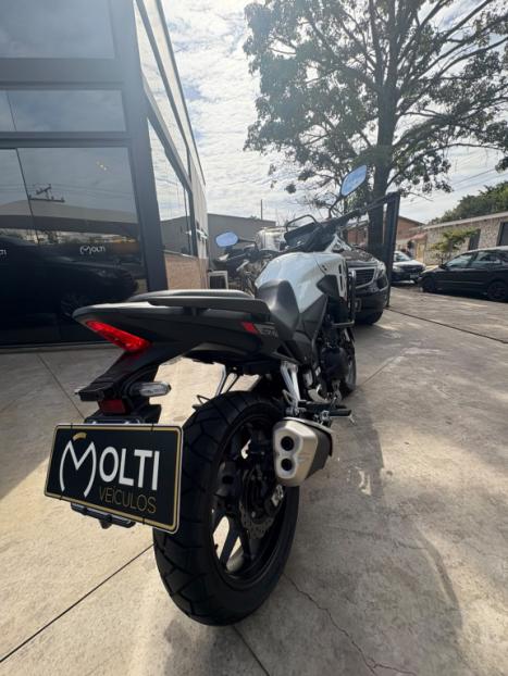HONDA NX 500 ABS, Foto 4