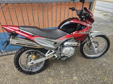 HONDA NX Falcon 400, Foto 2