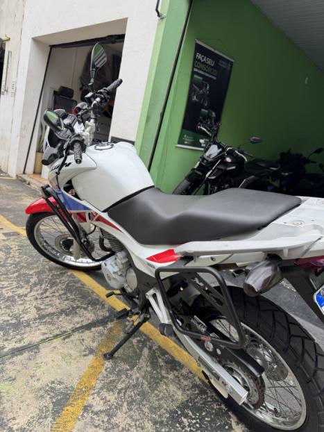 HONDA NX Falcon 400 I, Foto 5
