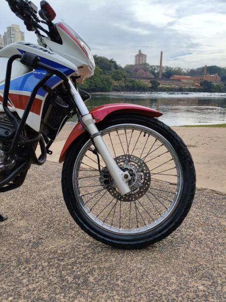 HONDA NX Falcon 400 I, Foto 2