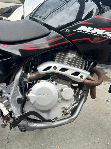 HONDA NX Falcon 400, Foto 4