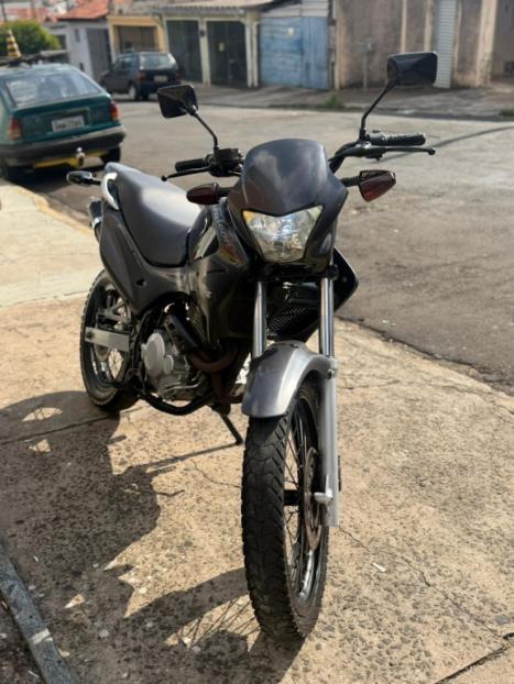 HONDA NX Falcon 400, Foto 2